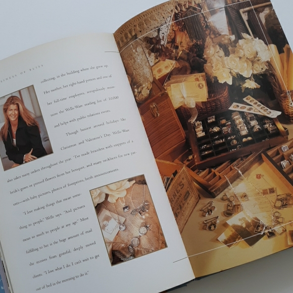 Y2K Victoria's Business of Bliss - Picture 2 of 8